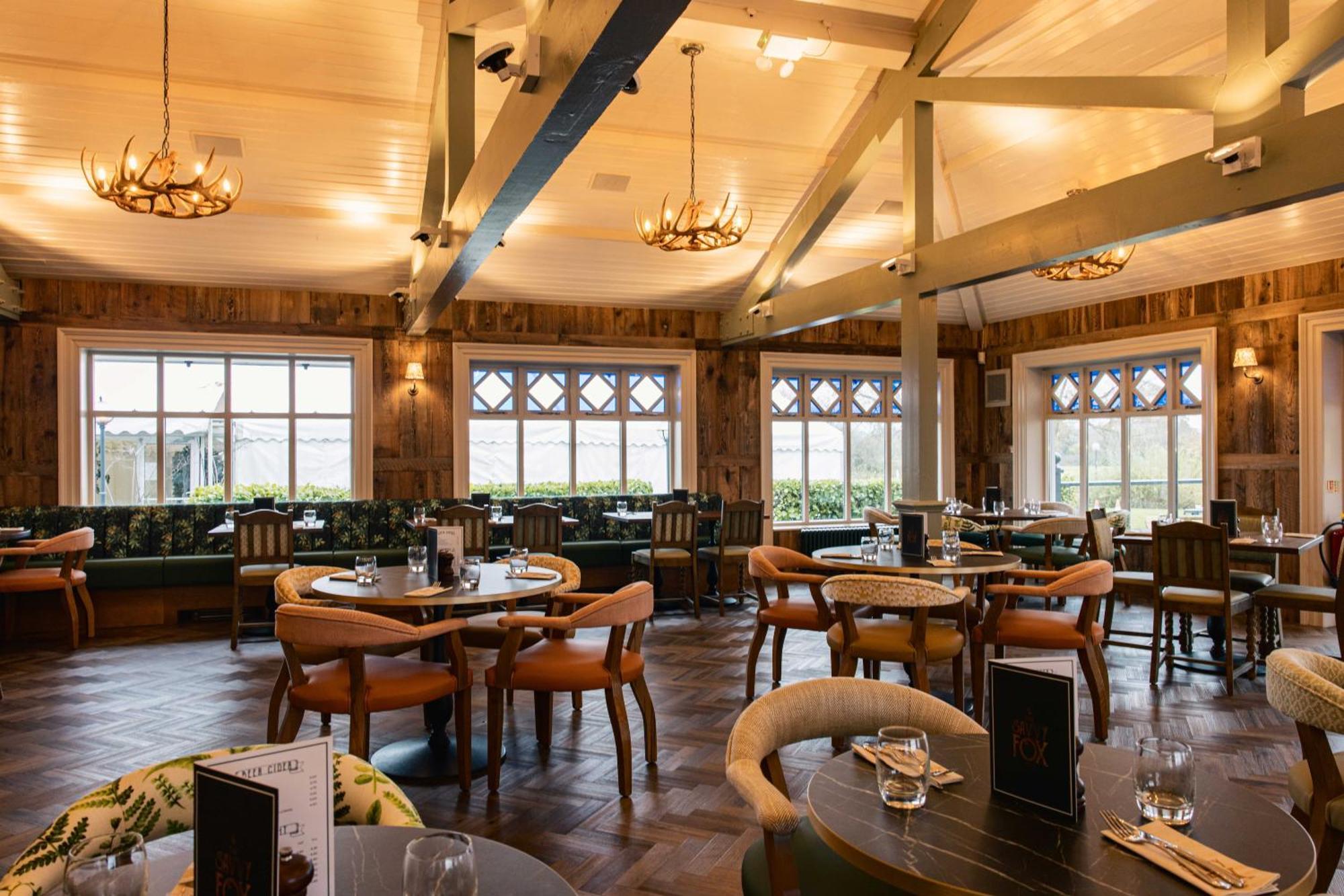 Holt Lodge Hotel Wrexham Buitenkant foto